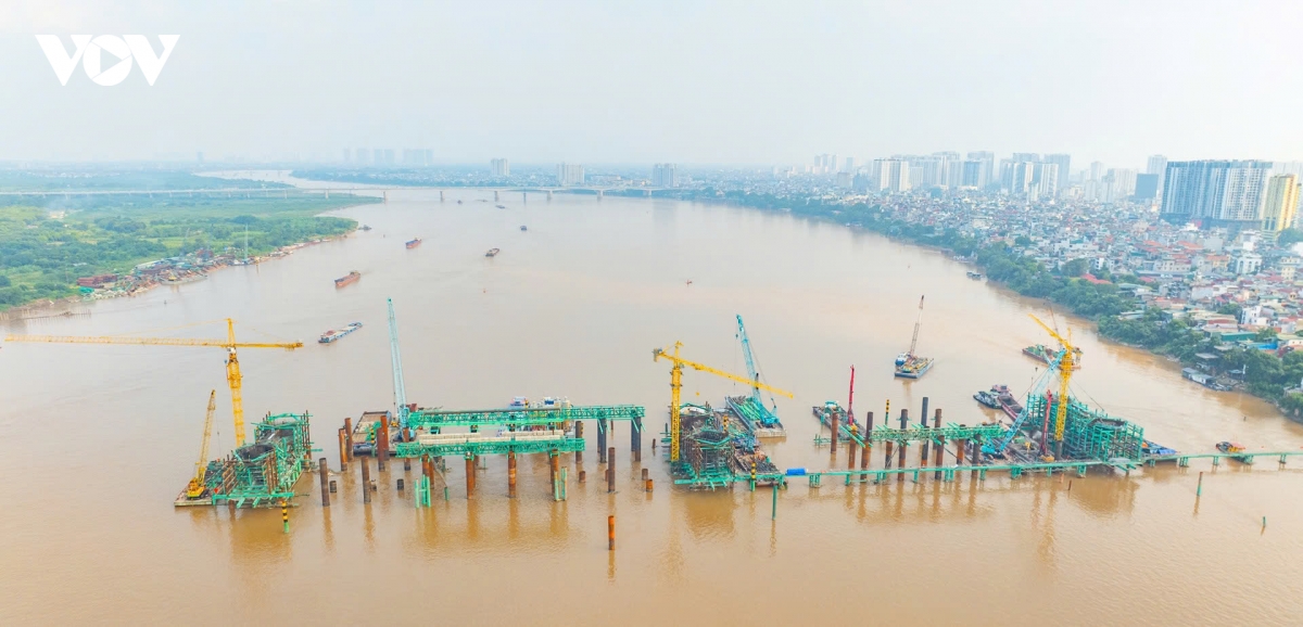 sau gan 8 thang, cau tran hung Dao sap dung nhung nhip vom thep dau tien hinh anh 7