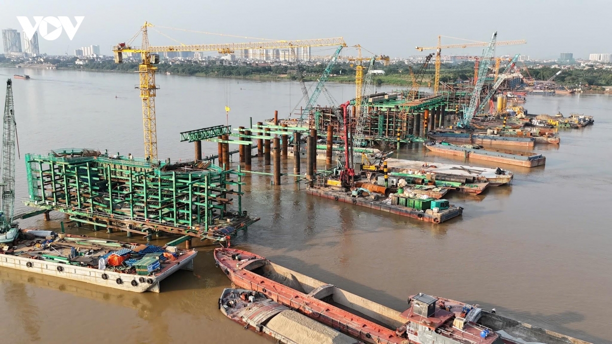 sau gan 8 thang, cau tran hung Dao sap dung nhung nhip vom thep dau tien hinh anh 4