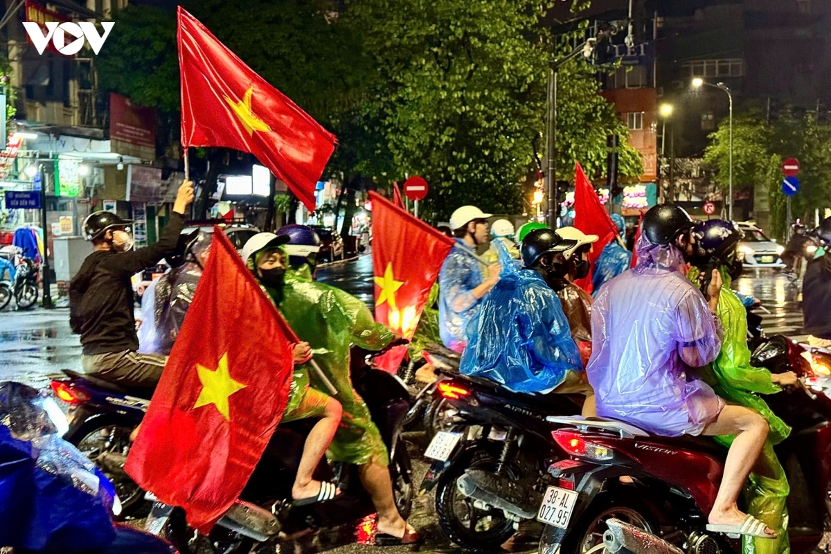cDv ha noi mo hoi duoi mua mung Dt viet nam thang Dt thai lan hinh anh 2