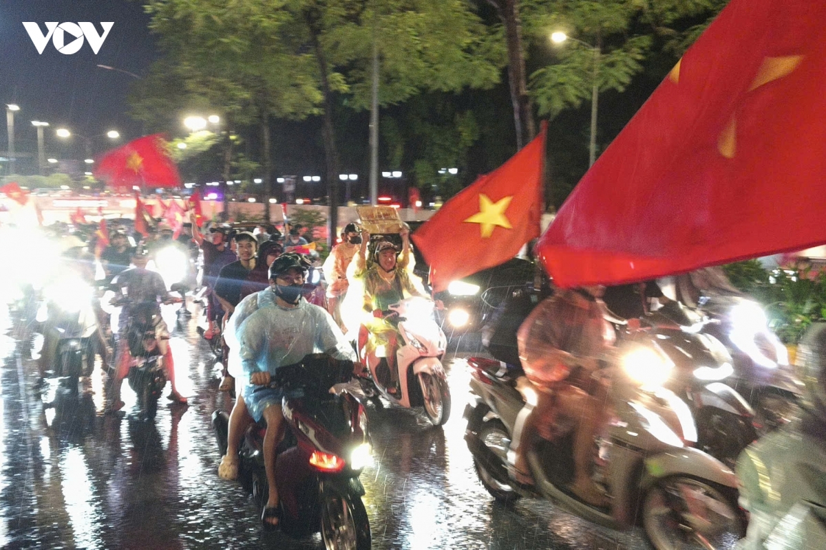 cDv ha noi mo hoi duoi mua mung Dt viet nam thang Dt thai lan hinh anh 5
