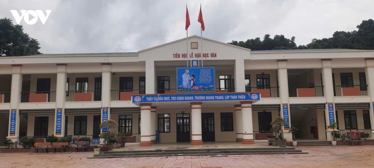 xay truong dan toc noi tru vung bien o thanh hoa thap sang niem tin hinh anh 7