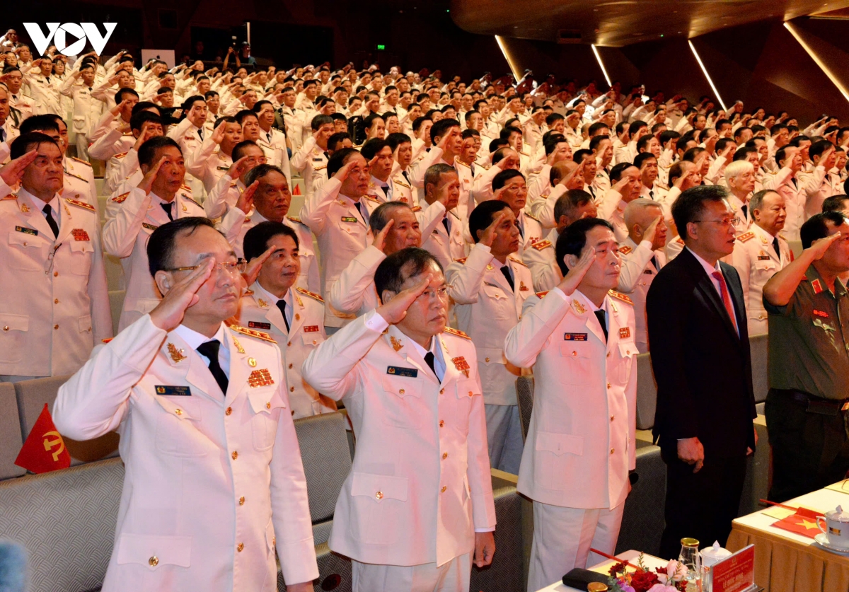 chu tich quoc hoi du ky niem 70 nam ngay truyen thong luc luong canh sat kinh te hinh anh 6