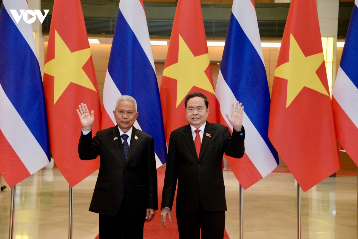 chu tich quoc hoi tran thanh man hoi dam chu tich ha vien thai lan hinh anh 6