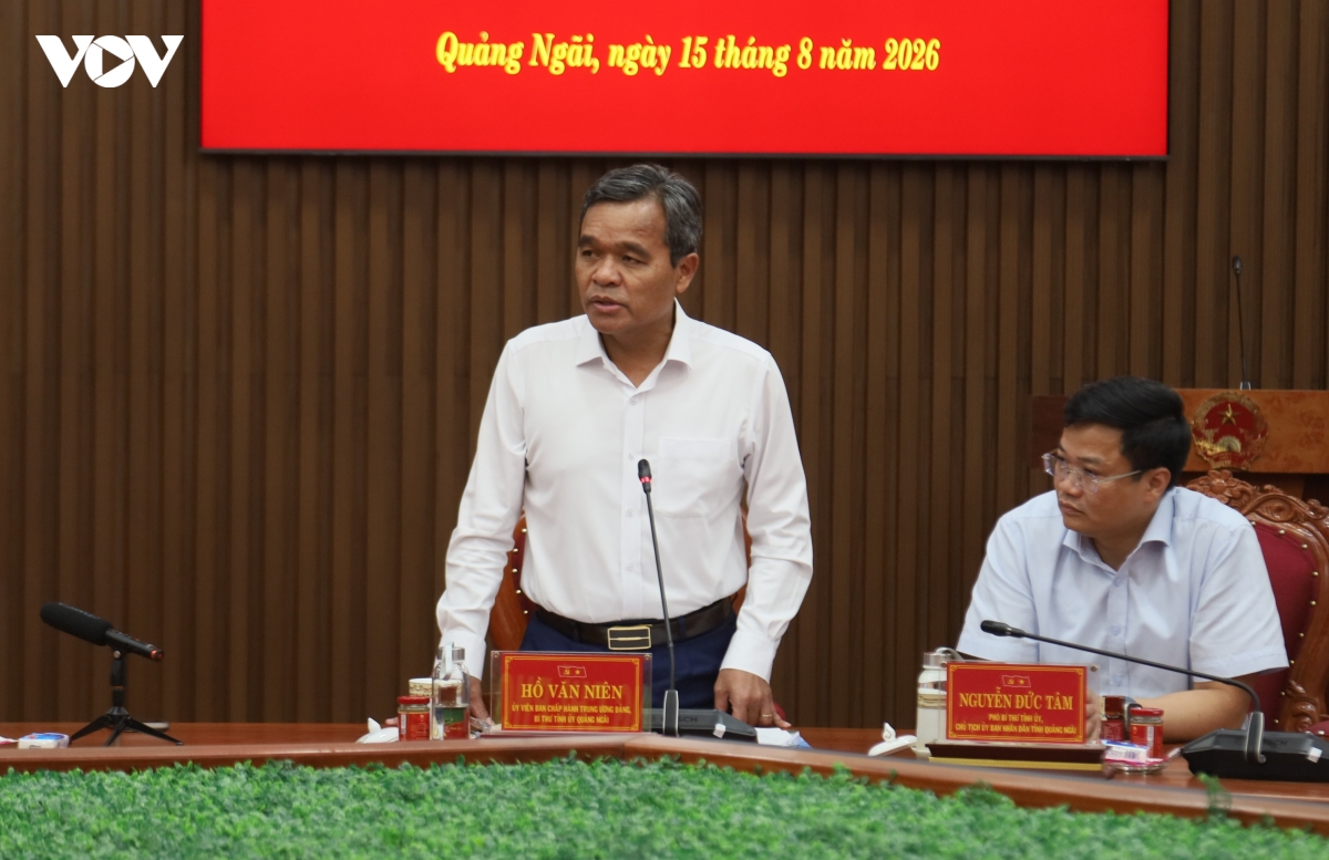 pho thu tuong Doi moi mo hinh tang truong rat quan trong doi voi quang ngai hinh anh 2