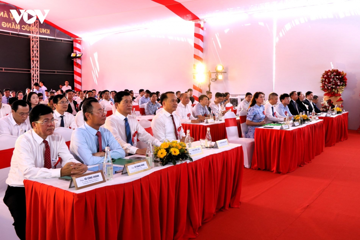 Da nang khoi dong du an ha tang dau tien tai khu thuong mai tu do hinh anh 3