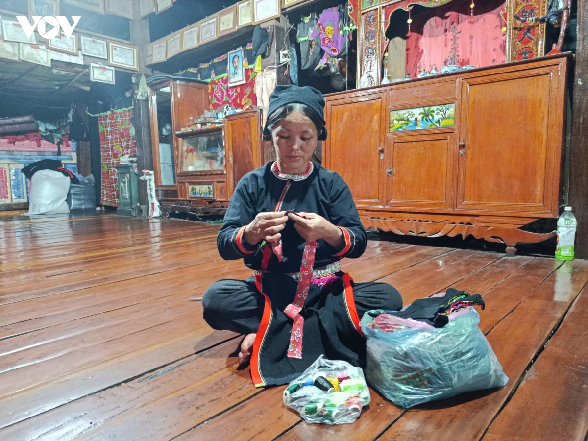 thai nguyen giu sac cham san chi o khau Dang hinh anh 3