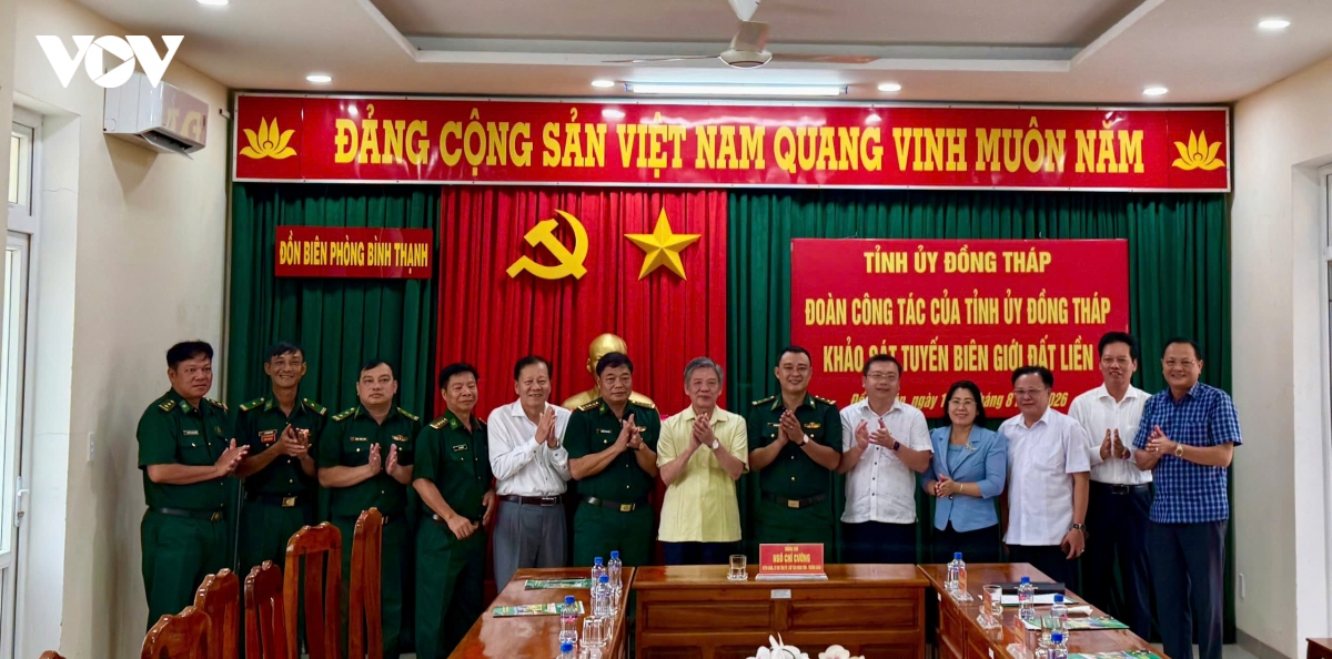 tinh uy Dong thap to chuc khao sat, lam viec tai cac dia ban bien gioi hinh anh 1