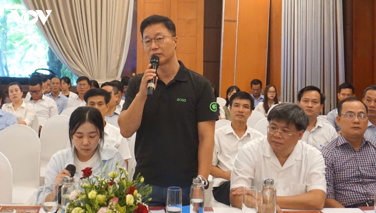 chu tich thanh pho hue doi thoai de go kho cho doanh nghiep hinh anh 4