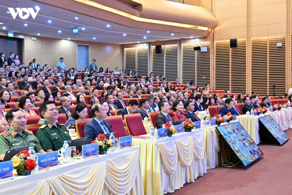 thuong truc ban bi thu tran cam tu nang tam doi ngoai Dang, doi ngoai nhan dan hinh anh 2