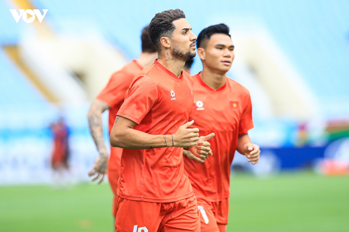 Dt viet nam nhan tin du truoc tran dau voi malaysia ban ket luot ve asean cup 2026 hinh anh 5