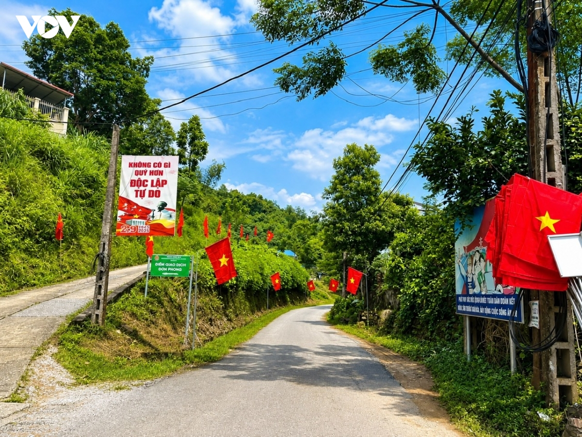 sac co do rop troi tren duong vao ban Don o thai nguyen hinh anh 2