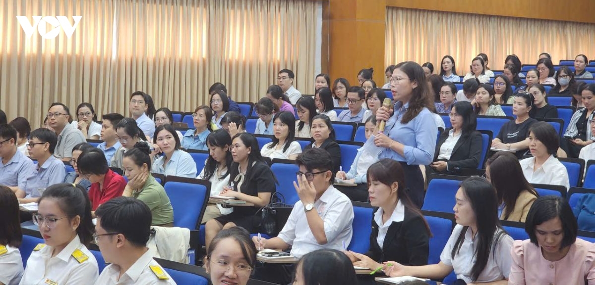 tp.hcm day nhanh hoan thue cho doanh nghiep, tang kiem soat rui ro hinh anh 1
