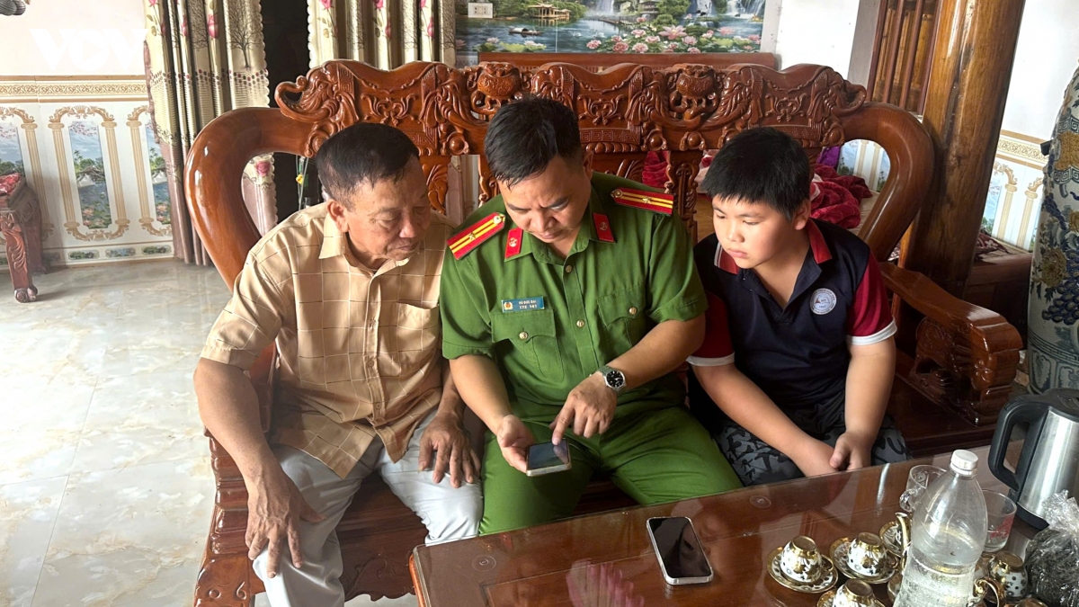  gan dan nhat de xay dung phong trao toan dan bao ve an ninh to quoc hinh anh 1
