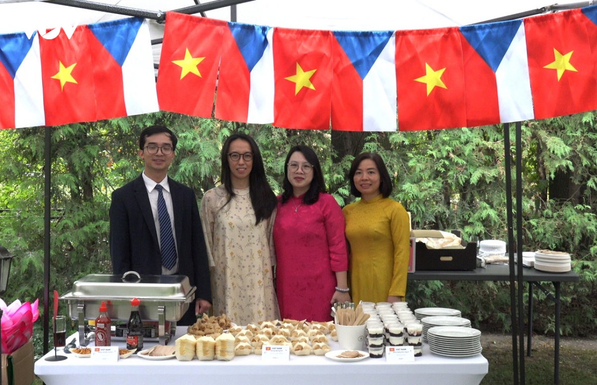 ngay gia dinh asean tai sec lan toa tinh than doan ket va hop tac khu vuc hinh anh 4