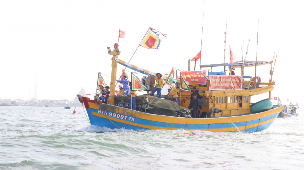 giu gin ban sac van hoa bien tu le hoi cau ngu phan thiet hinh anh 5