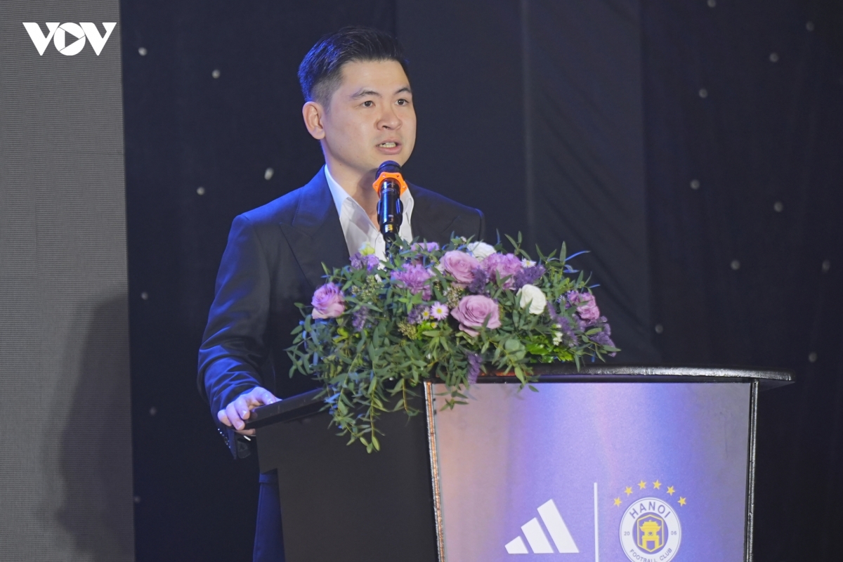 chInh thUc ha noi fc cong bo hop tac voi adidas o mua giai 2026 27 hinh anh 8