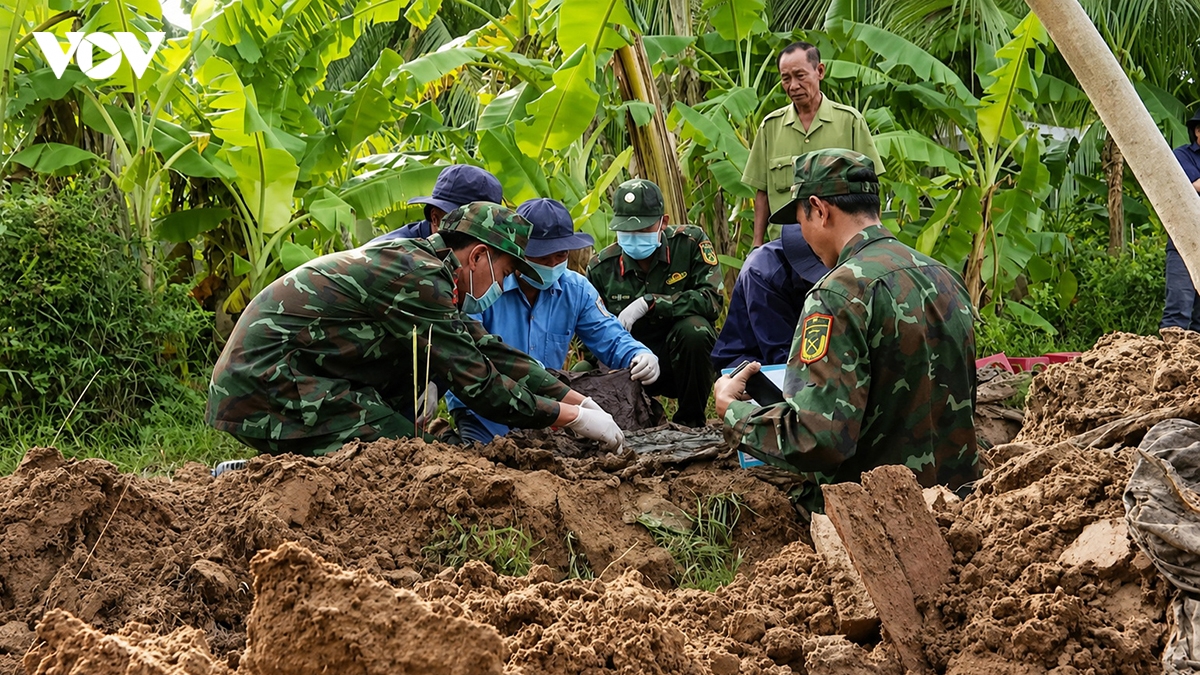 vinh long phan dau hoan thanh lay 4.871 mau hai cot liet si truoc thang 12 2026 hinh anh 2