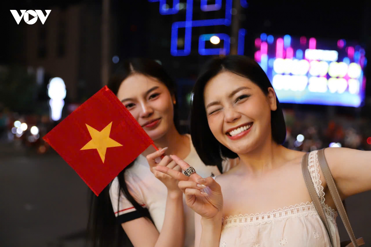 cDv cuong nhiet an mung chuc vo dich asean cup 2026 cua Dt viet nam hinh anh 53