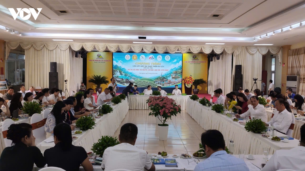 6 tinh chung suc, ket noi hanh trinh du lich lien vung hinh anh 1