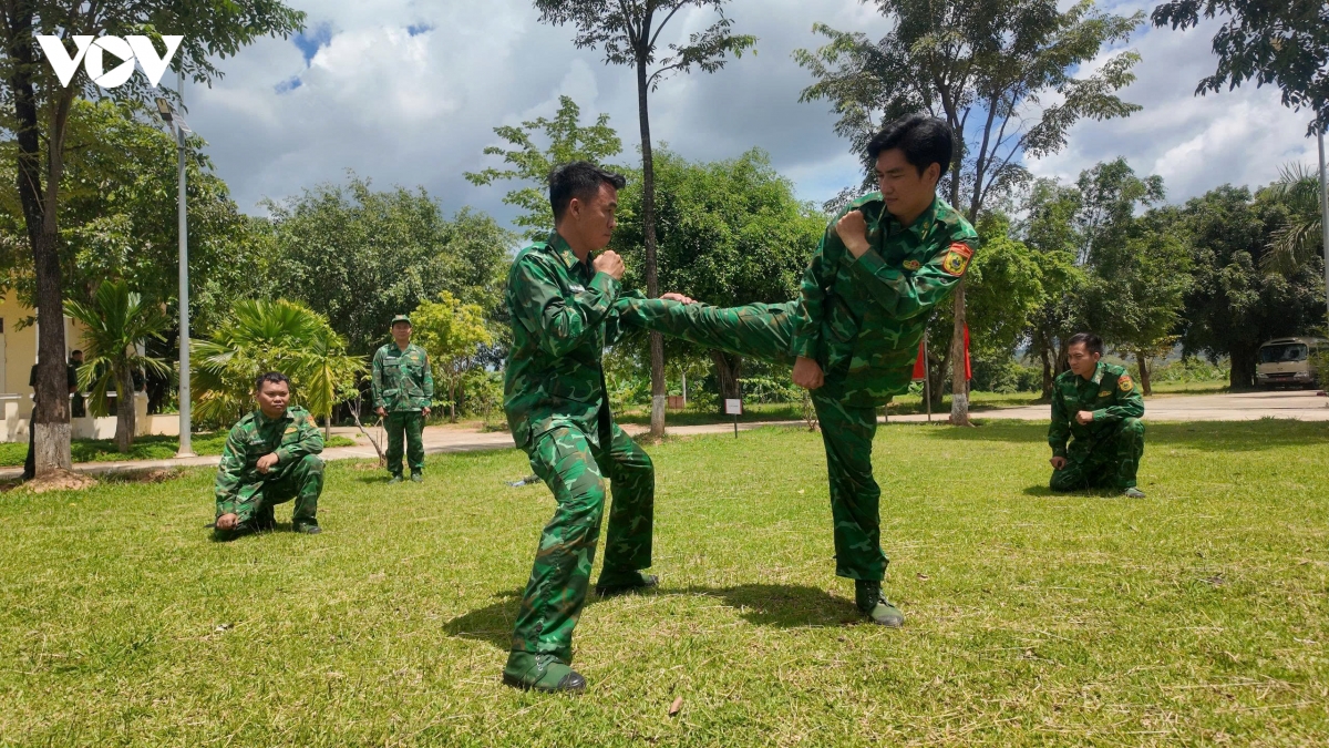 soi noi hoi thao vo thuat bo doi bien phong Dak lak nam 2026 hinh anh 2