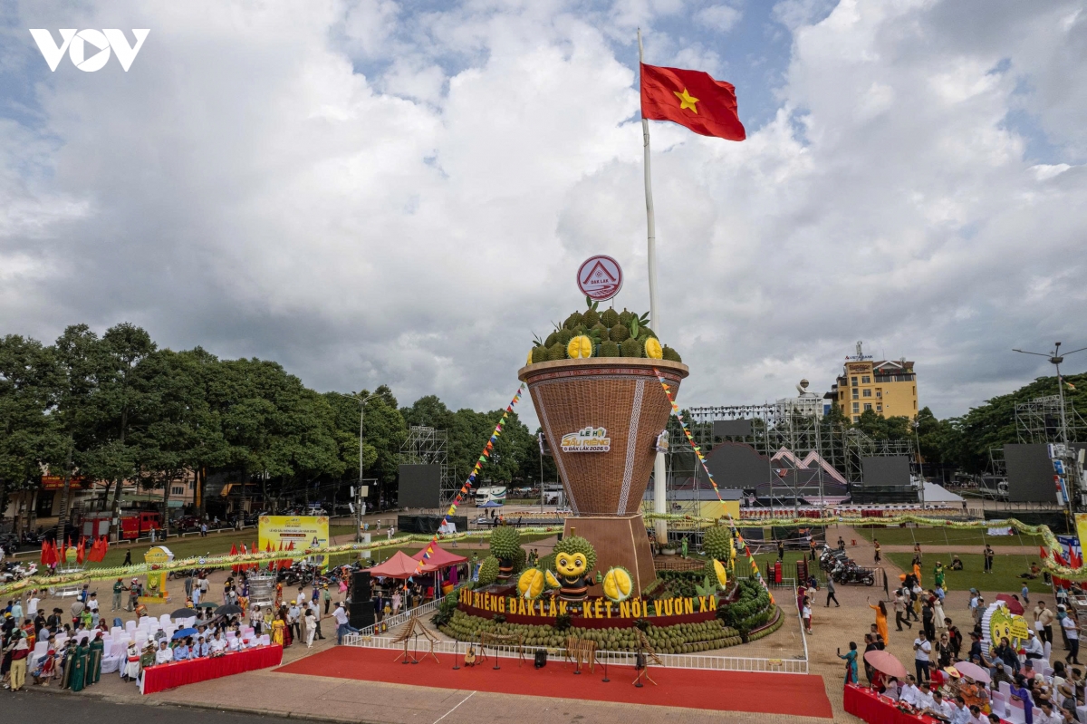 Đắk Lắk dựng “gùi khổng lồ” chở khát vọng sầu riêng vươn xa