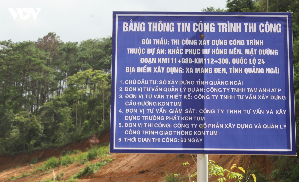 bat nui, dung tuong chan, va mat duong, diem sat lo quoc lo 24 hinh anh 2