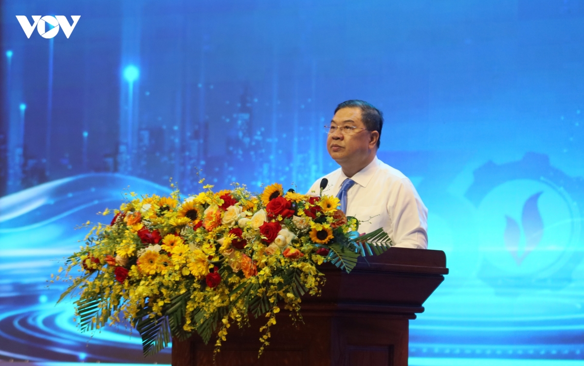 pho thu tuong dung quat can di dau thu hut dau tu cong nghe cao, cong nghe xanh hinh anh 1