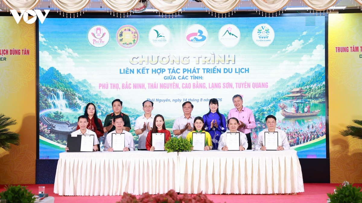 6 tinh chung suc, ket noi hanh trinh du lich lien vung hinh anh 2