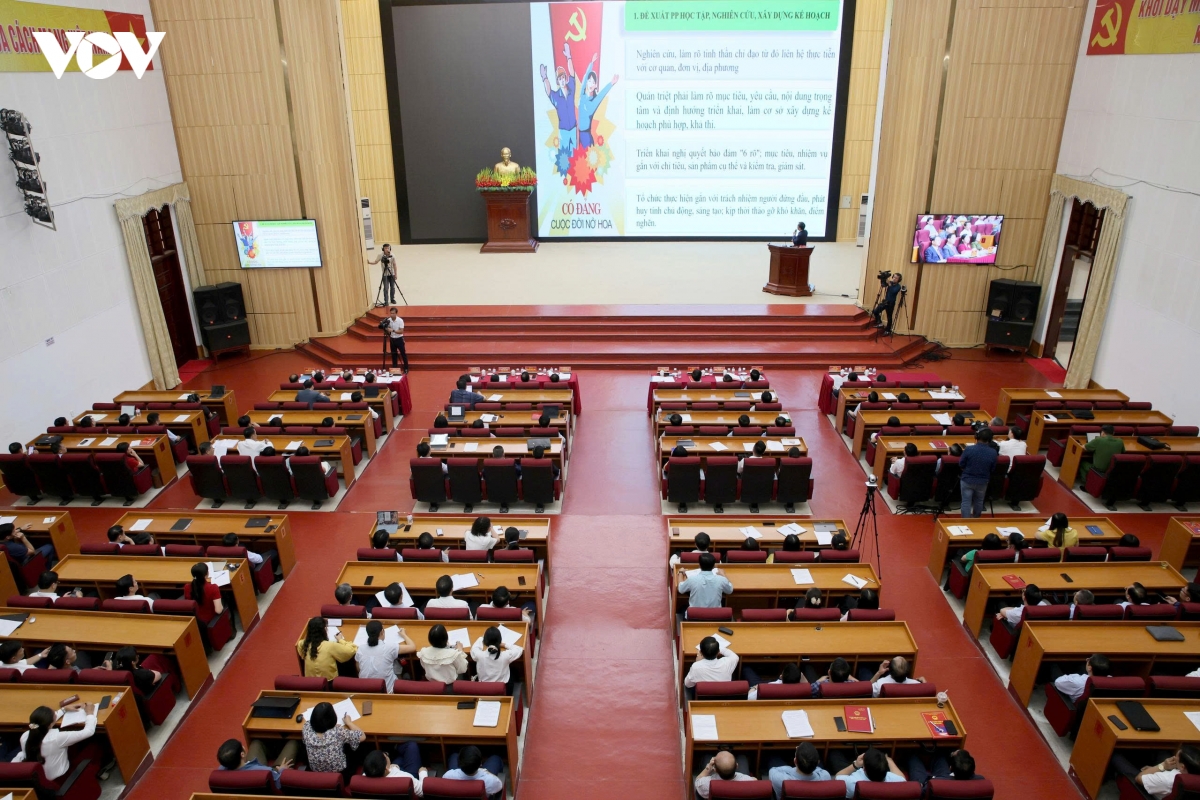 lai chau cu the hoa nghi quyet trung uong 3, de cao trach nhiem nguoi dung dau hinh anh 3