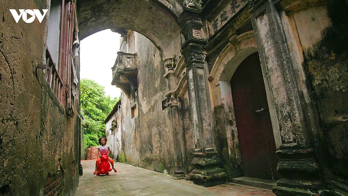 ngoi lang co hon 500 tuoi tung duoc menh danh lang nguoi giau o ha noi hinh anh 3