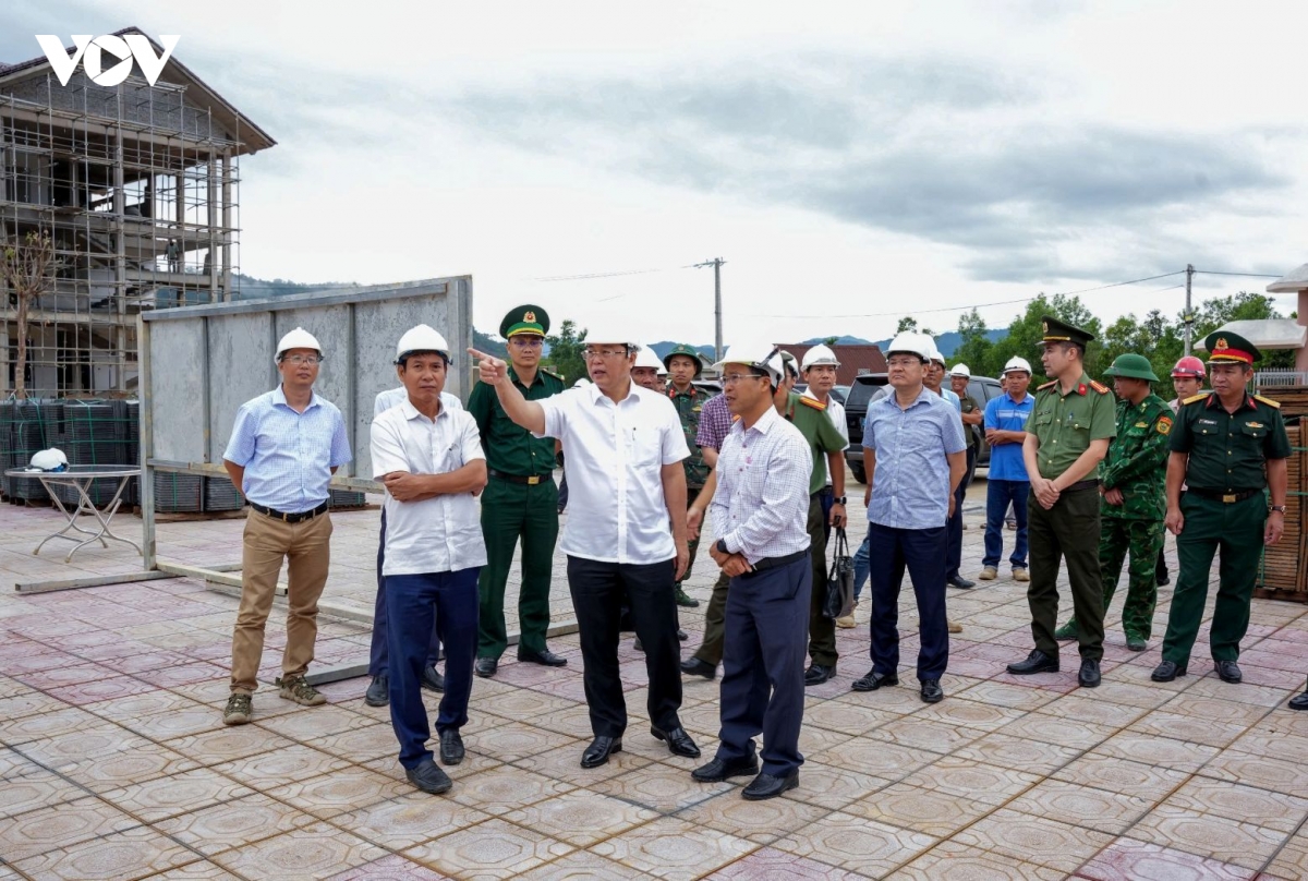 truong pho thong noi tru lien cap a luoi 3, a luoi 4 van hanh thu hinh anh 3