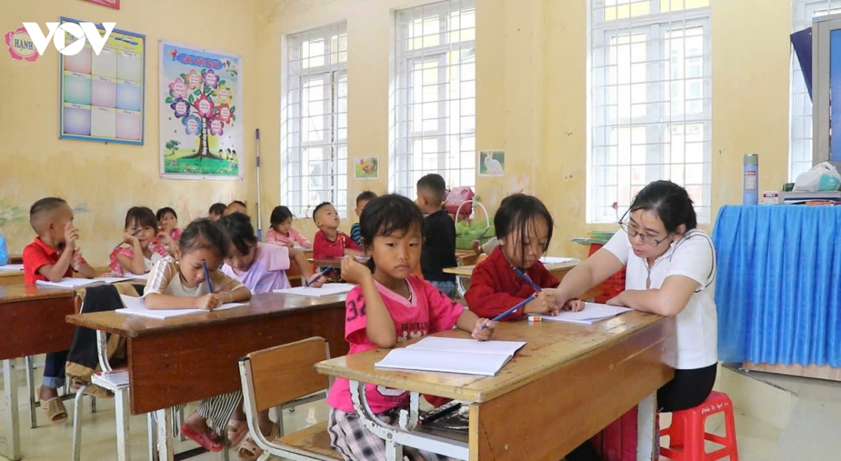 san sang ngay tuu truong nam hoc moi o lao cai hinh anh 5