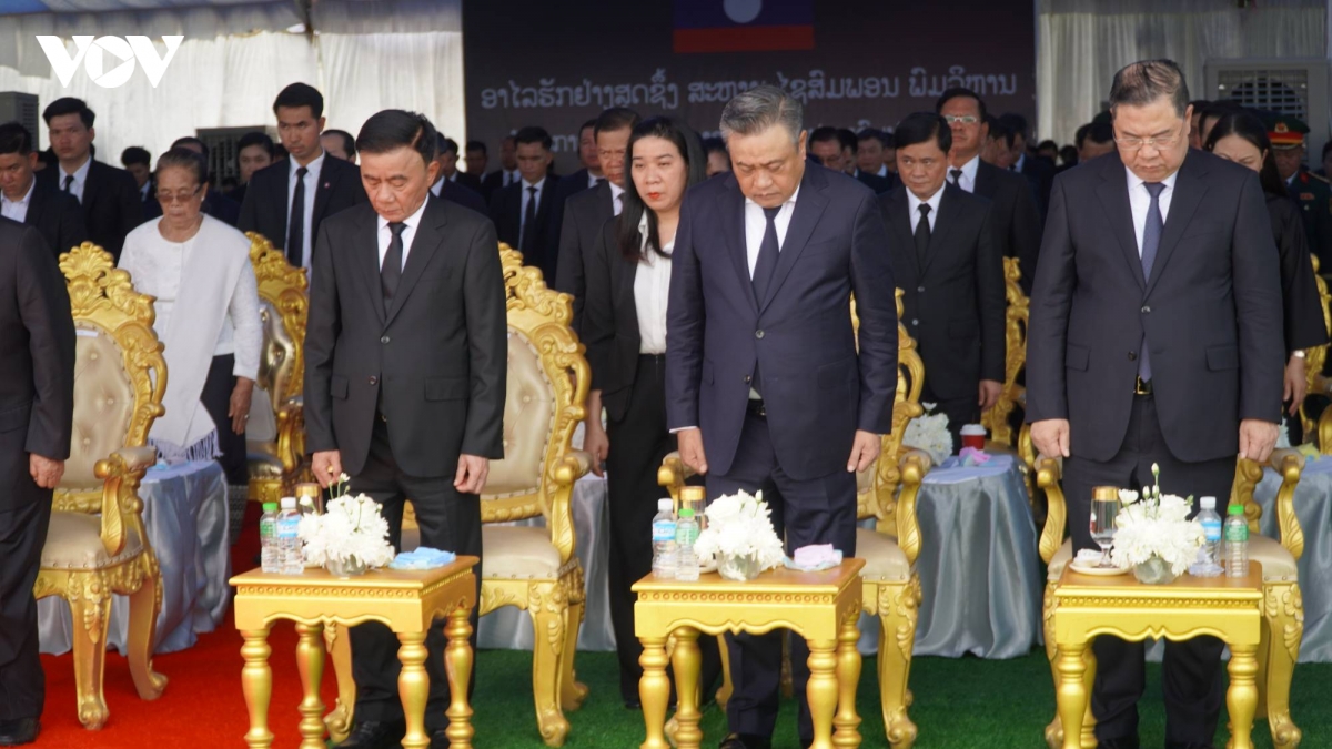 le truy dieu chu tich quoc hoi lao saysomphone phomvihane hinh anh 5
