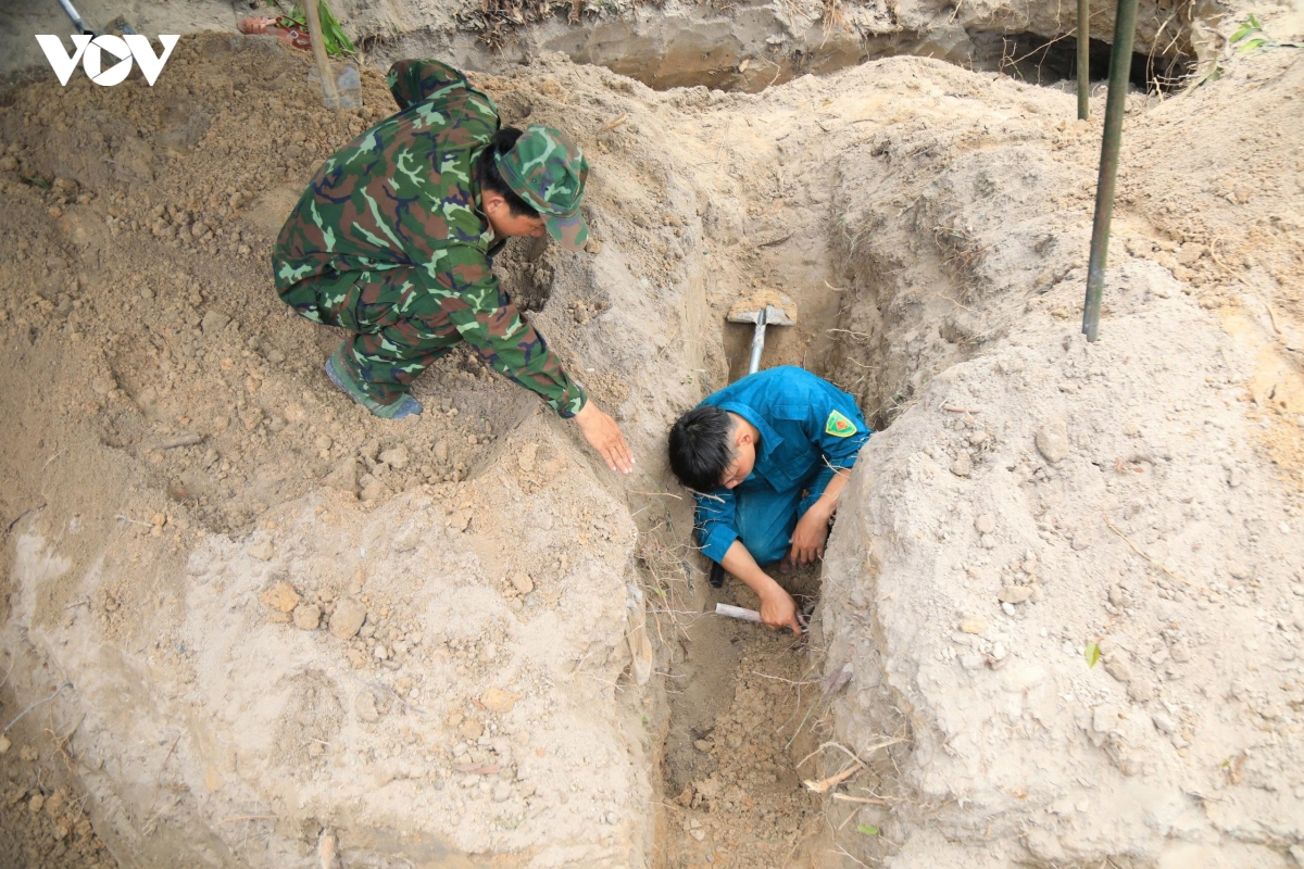 tu loi ke nhan chung tim thay 4 hai cot liet si sau 57 nam hinh anh 7
