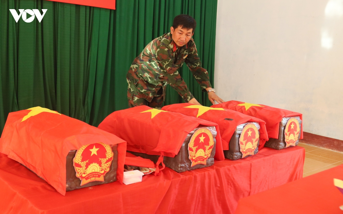 tu loi ke nhan chung tim thay 4 hai cot liet si sau 57 nam hinh anh 9