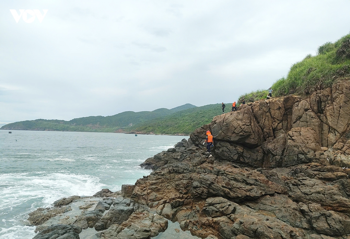 cuu song nan nhan thu hai trong vu 4 nguoi bi song cuon tai mui nghe hinh anh 4
