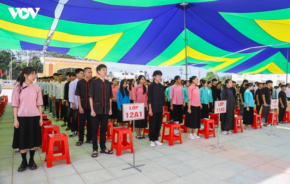 quang ninh yeu cau du giao vien, phat du sach truoc them nam hoc hinh anh 4