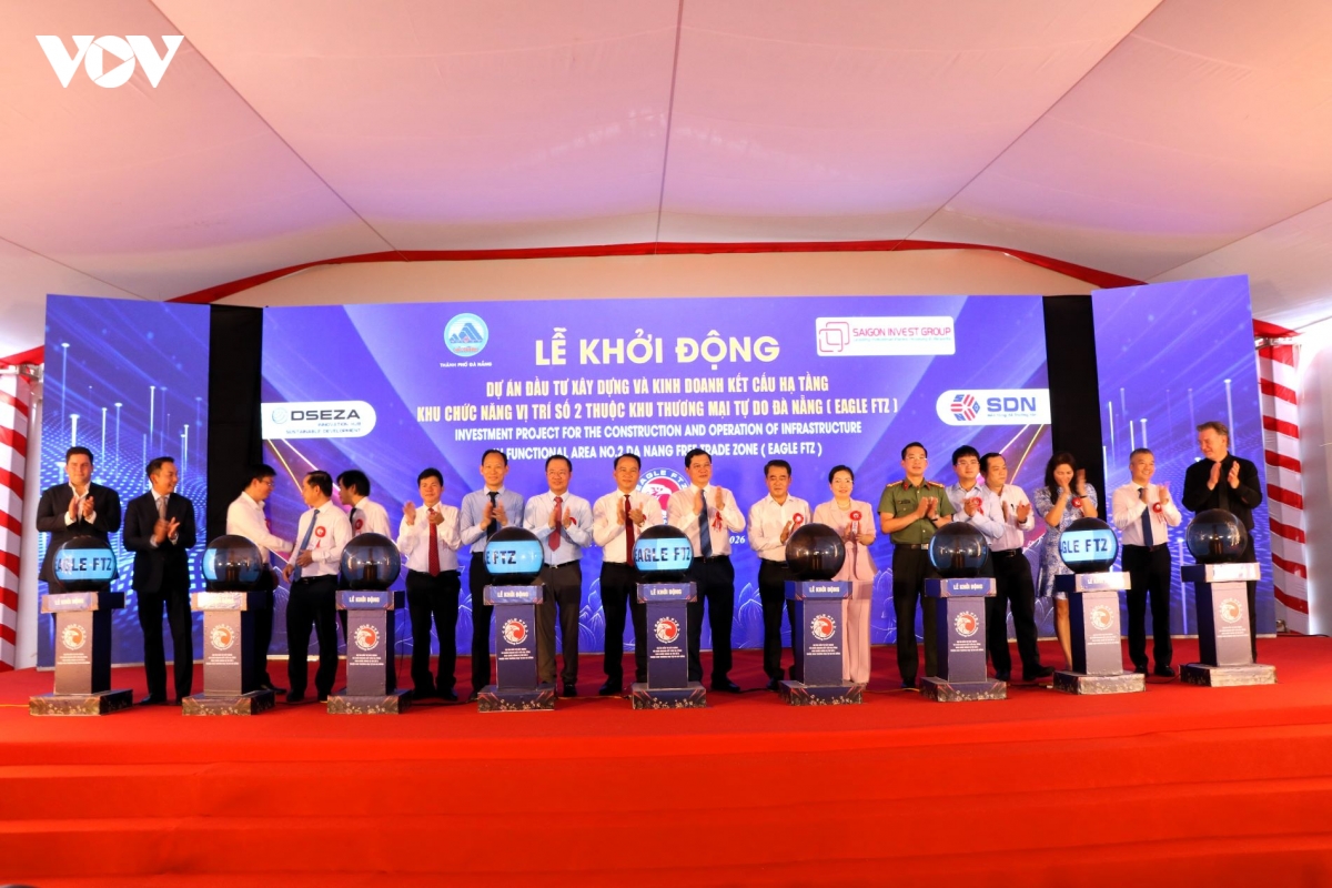 Da nang khoi dong du an ha tang dau tien tai khu thuong mai tu do hinh anh 1