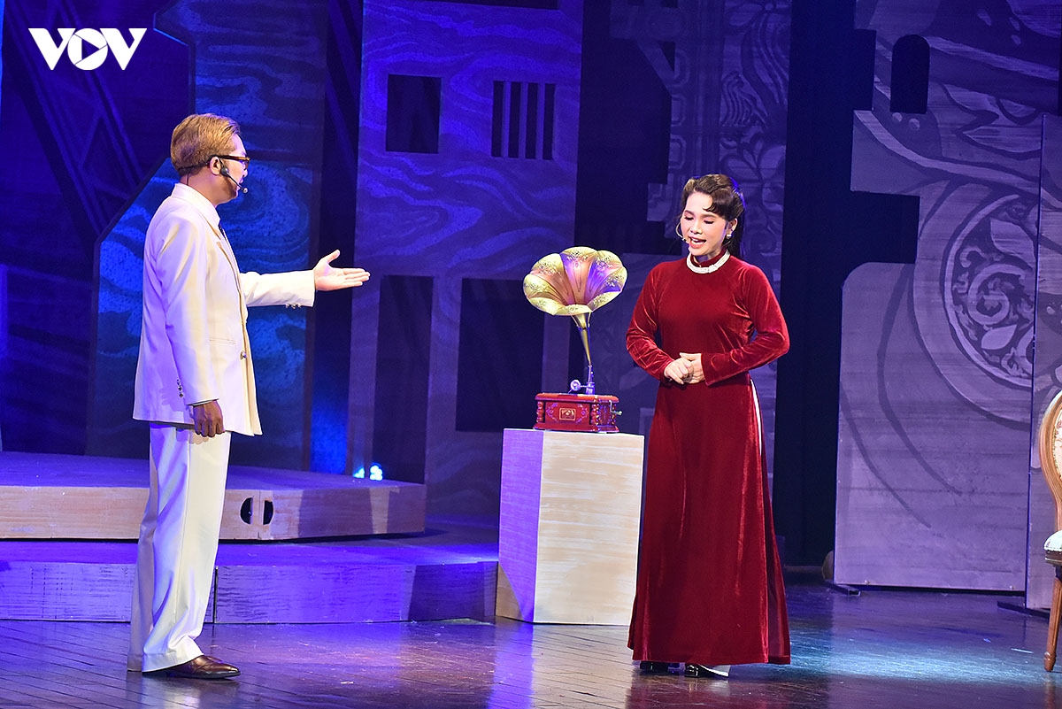nguoi con gai ha thanh lat cat lich su hao hung, lang man cua nguoi phu nu thu do hinh anh 6
