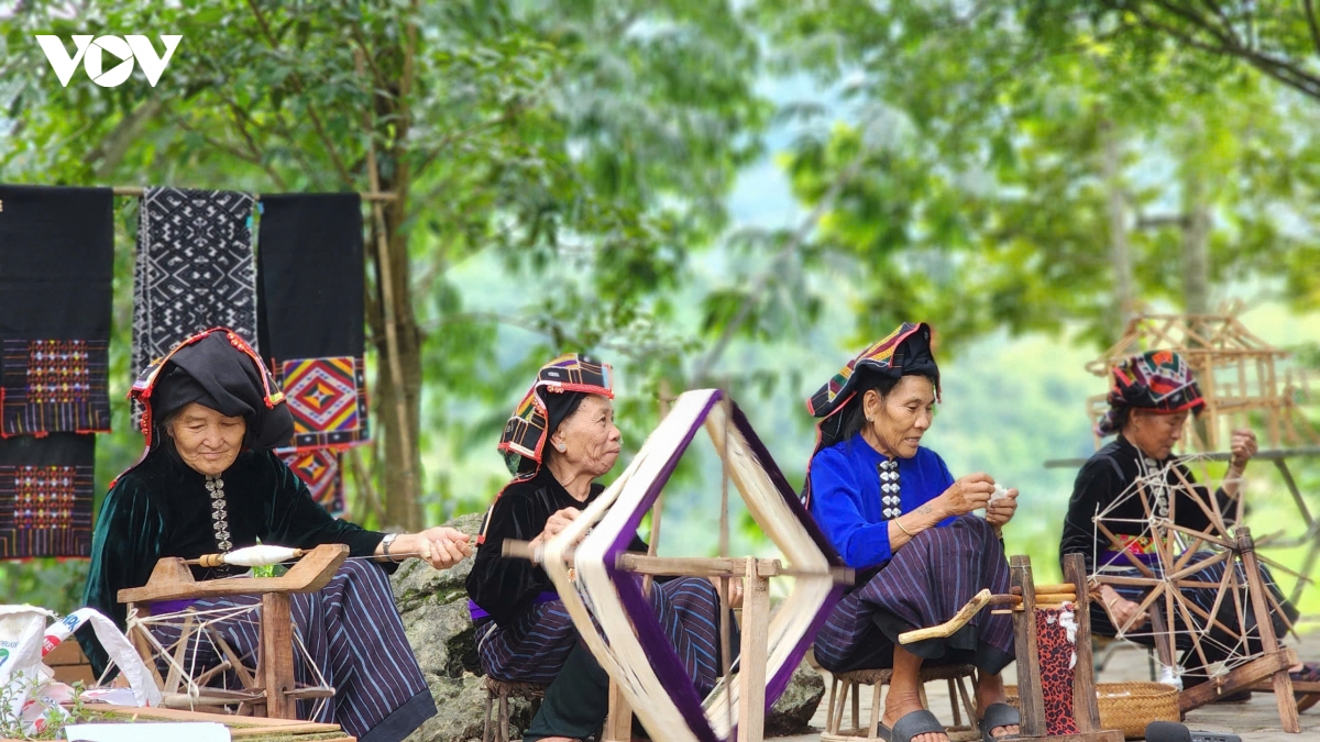cho phien vung cao chieng hac noi luu giu trai nghiem nho thuong hinh anh 8
