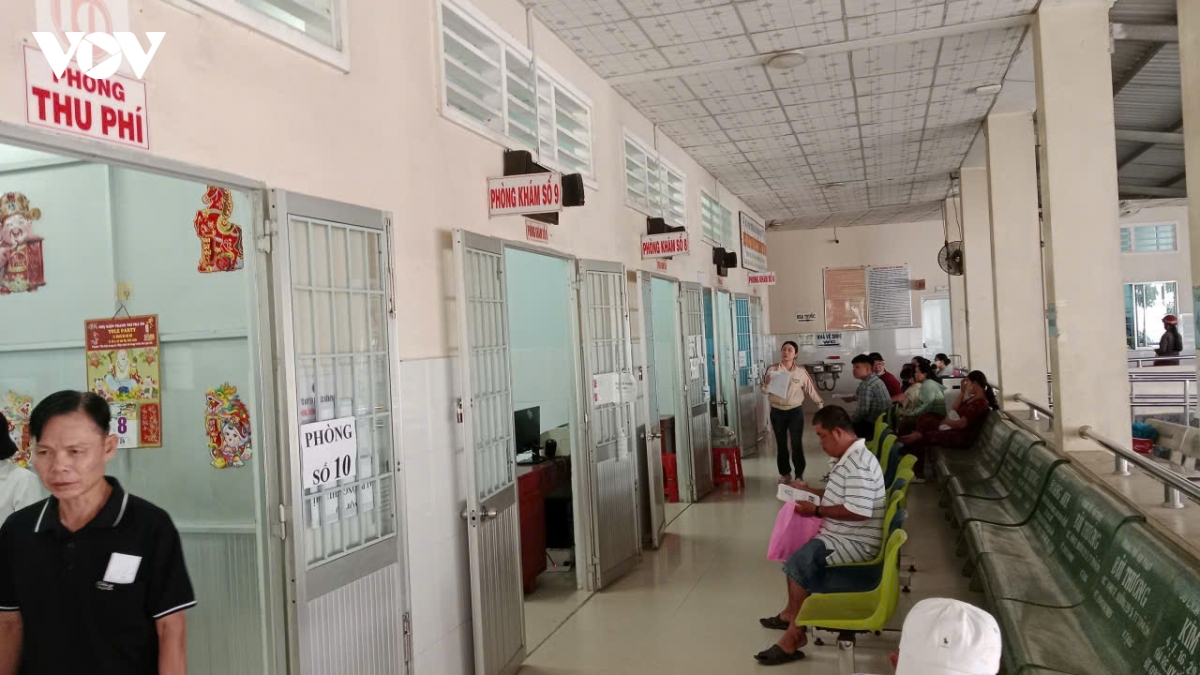 vinh long trien khai chien dich 100 ngay tao lap so suc khoe dien tu tren vneid hinh anh 2