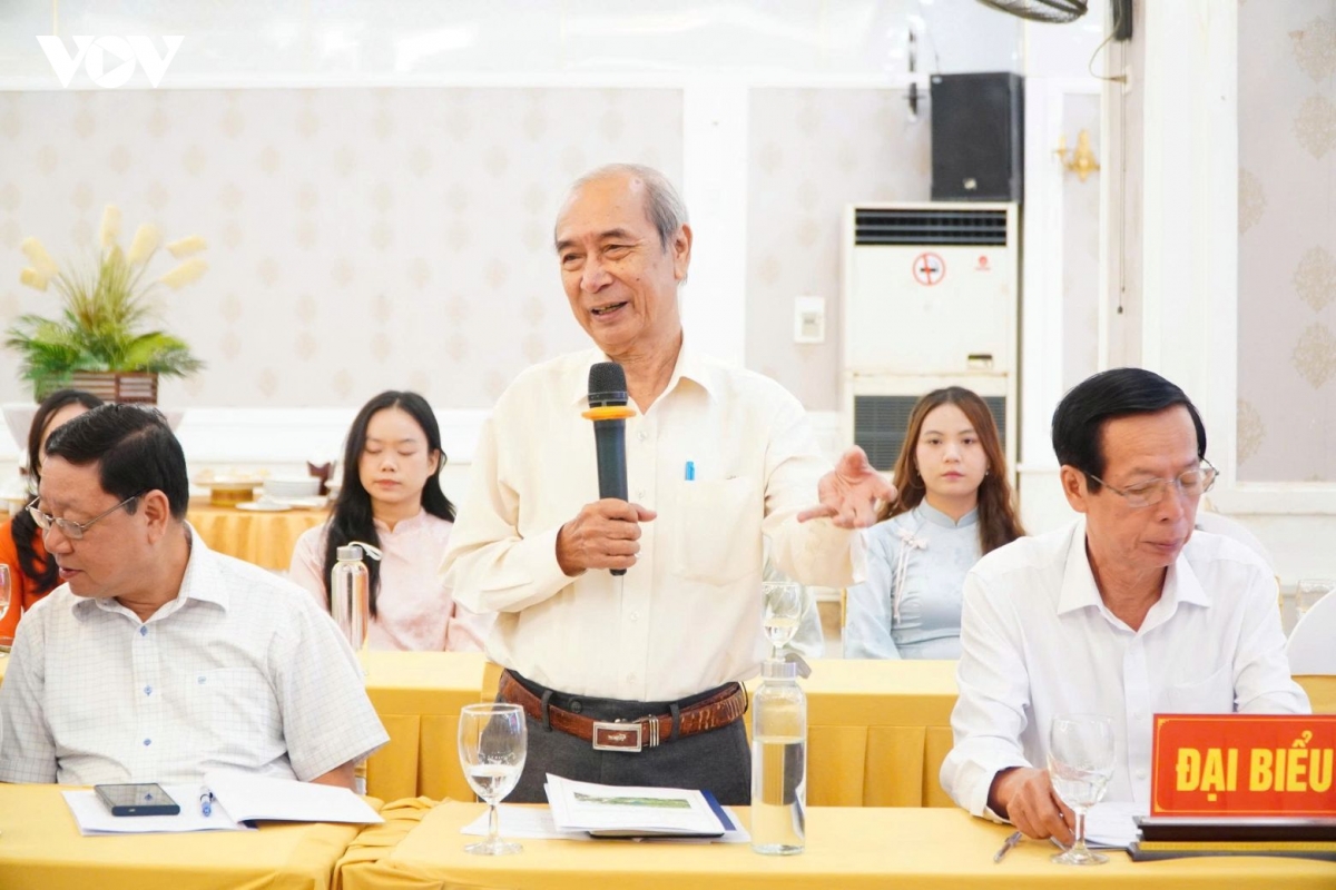 hue lay y kien chuyen gia ve bao ton, phat huy gia tri thap cham co phu dien hinh anh 5