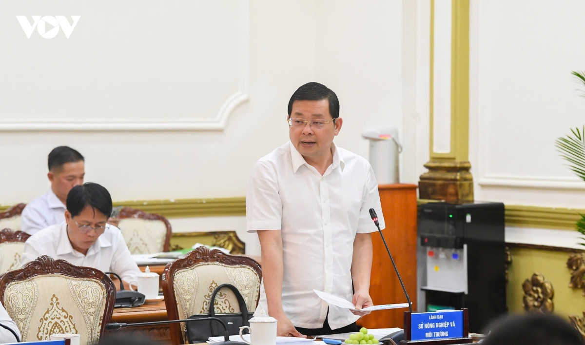 lanh dao ubnd tp.hcm nhan trach nhiem ve o nhiem o kcn ttcn le minh xuan hinh anh 2