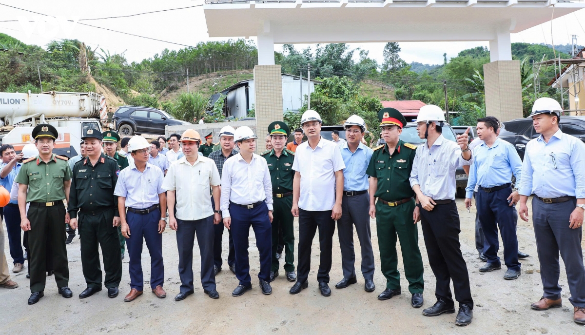 Da nang day nhanh tien do xay dung 6 truong noi tru bien gioi hinh anh 2