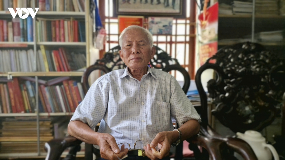 nguoi linh gia 82 tuoi chay dua voi thoi gian tim ten dong doi hinh anh 1