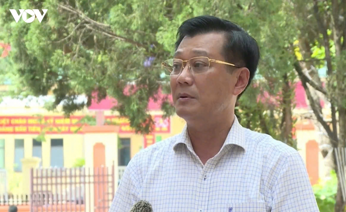 nghe an gap rut sua truong lop truoc nam hoc moi, nhieu noi van ngon ngang hinh anh 2