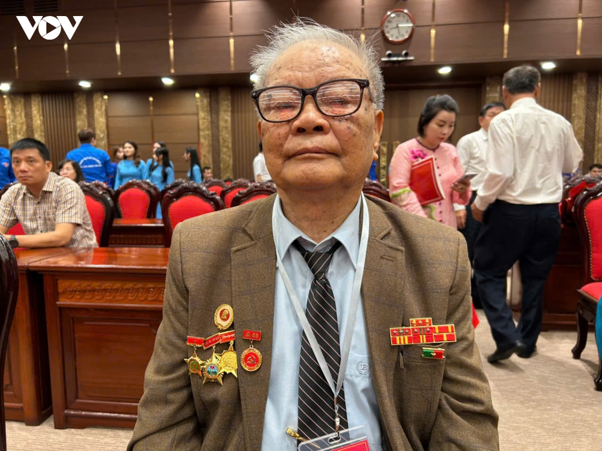 sat son loi the theo Dang hinh anh 3
