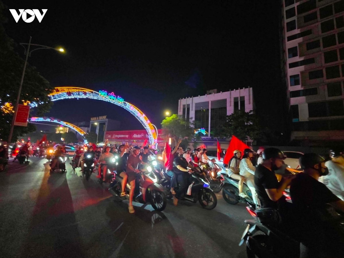 cDv cuong nhiet an mung chuc vo dich asean cup 2026 cua Dt viet nam hinh anh 63