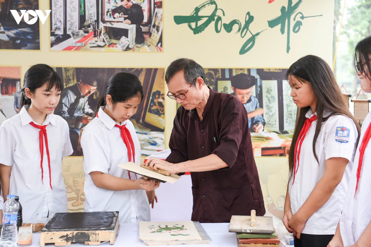 Dong ky huong toi tro thanh diem den van hoa - lang nghe dac sac cua bac ninh hinh anh 8