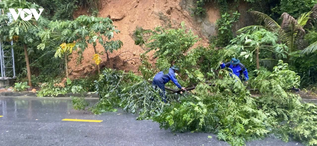hai phong chu dong di doi nguoi dan khoi khu vuc nguy co sat lo hinh anh 3